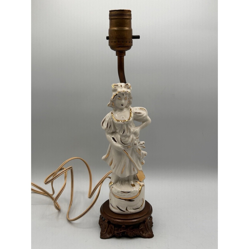 Vintage‎ Colonial Woman Gold Trim Porcelain Table Lamp